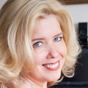 Meet your Posher, Carol